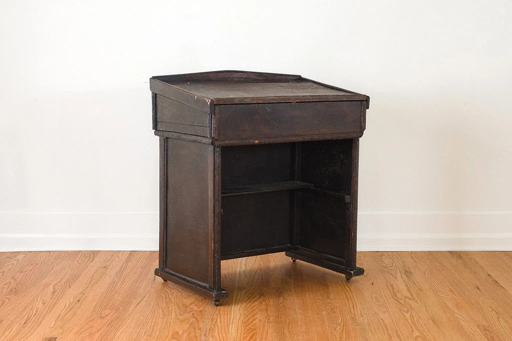 English Writing Desk