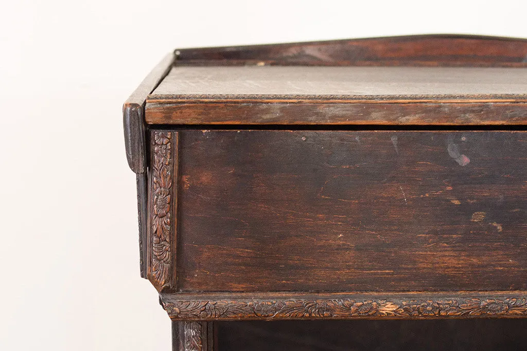 English Writing Desk