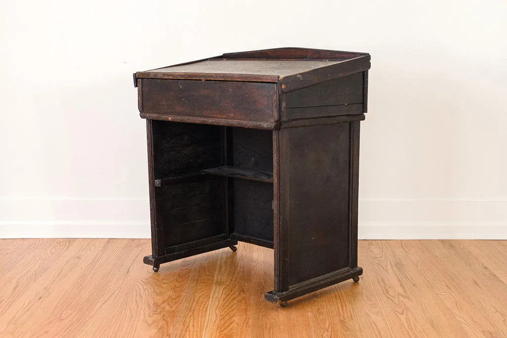 English Writing Desk