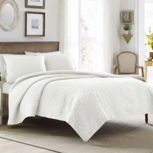 Felicity White Quilt Set