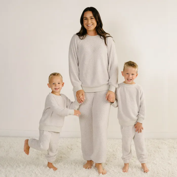 Kids' Unisex Jogger Pajama Set - Feather Plush Gray