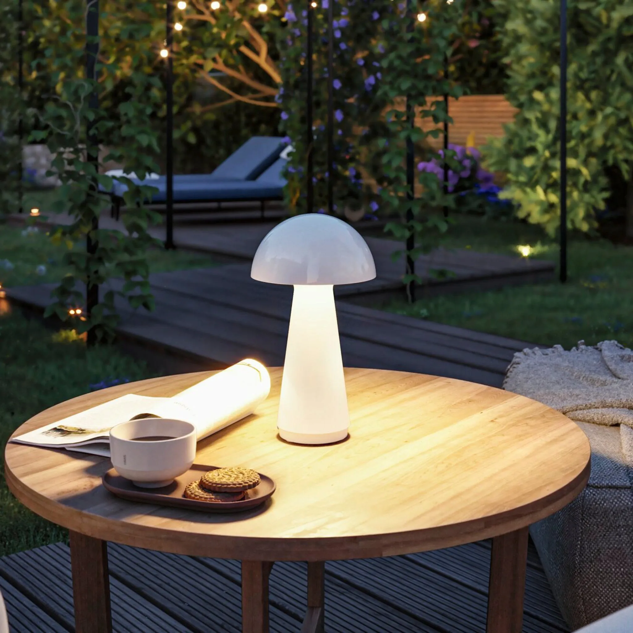 Onzo 2.6W LED Mobile Table Lamp with 3-Step Dim in White