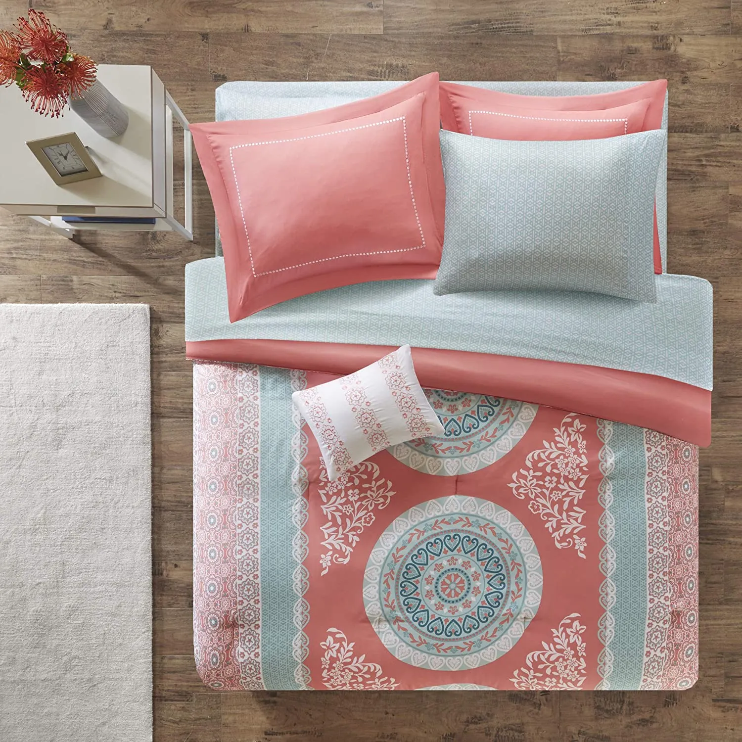 The Floral Paisley Coral Bed Set